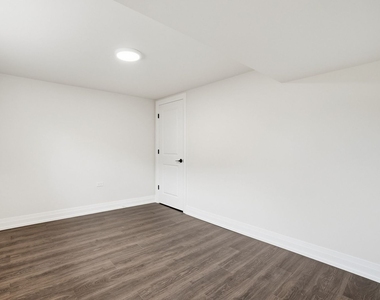 1430 E Emmerson Lane - Photo Thumbnail 22