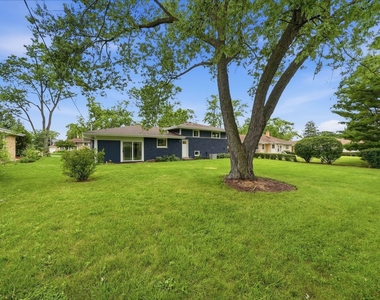 1430 E Emmerson Lane - Photo Thumbnail 29
