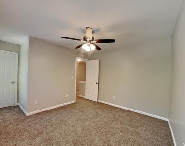1631 Hedington Court - Photo Thumbnail 10