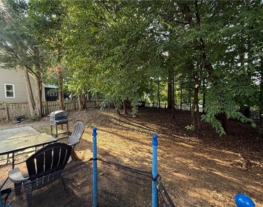 5873 Riverside Walk Drive - Photo Thumbnail 15