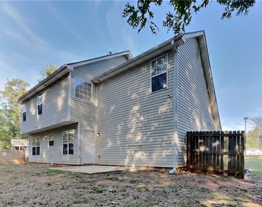 81 Ragen Court - Photo Thumbnail 17