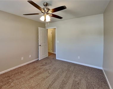 81 Ragen Court - Photo Thumbnail 11