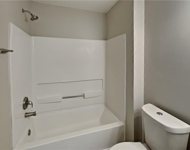 81 Ragen Court - Photo Thumbnail 15