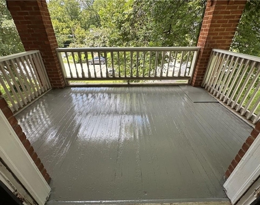 1480 South Gordon Street Sw - Photo Thumbnail 3