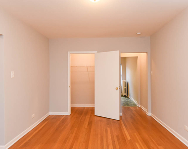 5744 N Winthrop Avenue - Photo Thumbnail 10