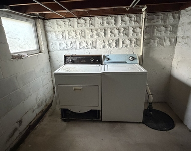 620 N State Street - Photo Thumbnail 17