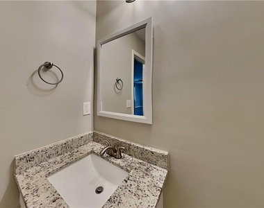 89 Silverthorne Circle - Photo Thumbnail 15