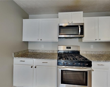 89 Silverthorne Circle - Photo Thumbnail 4
