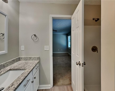 89 Silverthorne Circle - Photo Thumbnail 9