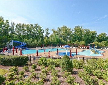 5855 Crestwick Way - Photo Thumbnail 21