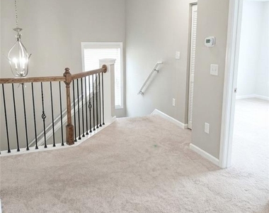 5855 Crestwick Way - Photo Thumbnail 8