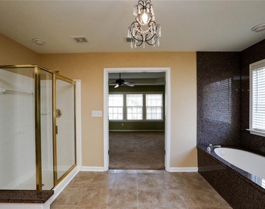 329 Coddington Court - Photo Thumbnail 33