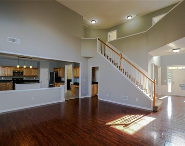 329 Coddington Court - Photo Thumbnail 10