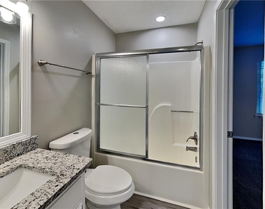 5025 Bent Creek Court - Photo Thumbnail 15