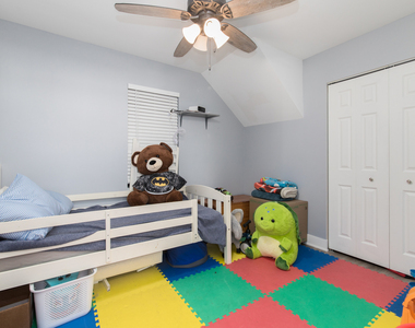 4055 Prairie Avenue - Photo Thumbnail 7