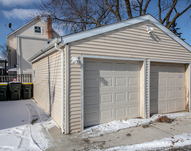 4055 Prairie Avenue - Photo Thumbnail 11