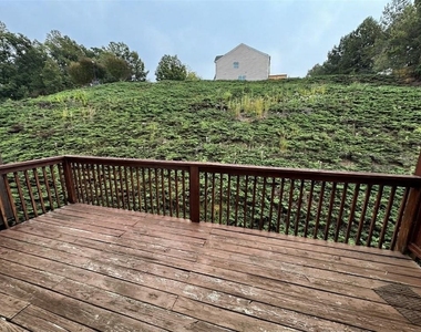 1108 Thornborough Drive - Photo Thumbnail 14