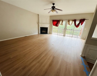 1108 Thornborough Drive - Photo Thumbnail 6