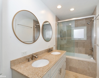 2757 N Wayne Avenue - Photo Thumbnail 7