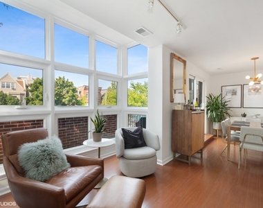 2757 N Wayne Avenue - Photo Thumbnail 3