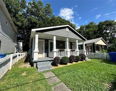 62 Chester Avenue Se - Photo Thumbnail 2