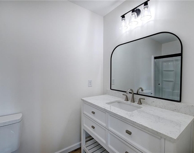 516 Baxter Road Se - Photo Thumbnail 23