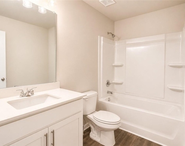 123 Mill Pond Lane - Photo Thumbnail 20