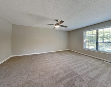 2968 Rolling Green Ridge - Photo Thumbnail 7