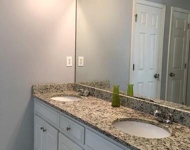 2515 Freemans Walk Drive - Photo Thumbnail 24
