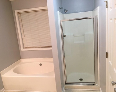 2515 Freemans Walk Drive - Photo Thumbnail 25
