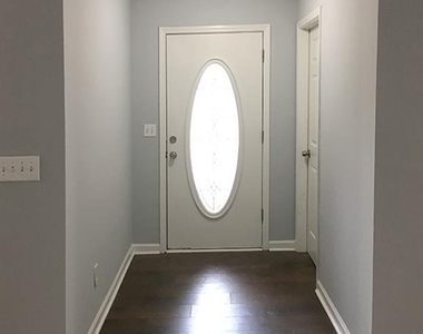 2515 Freemans Walk Drive - Photo Thumbnail 2