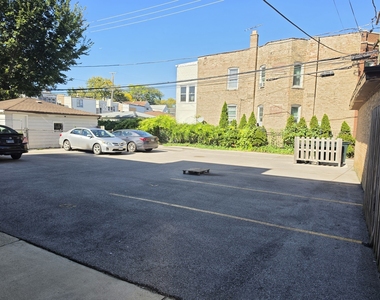 3804 W Montrose Avenue - Photo Thumbnail 12