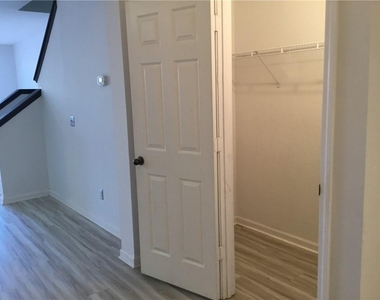 3366 Fernview Drive - Photo Thumbnail 3