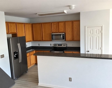 3366 Fernview Drive - Photo Thumbnail 6