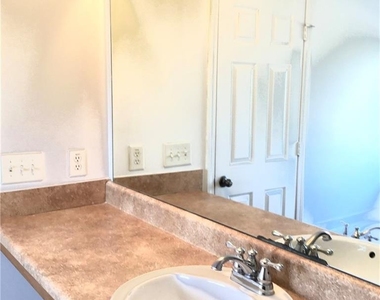 3366 Fernview Drive - Photo Thumbnail 15