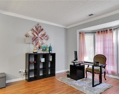 1240 Everwood Drive - Photo Thumbnail 4