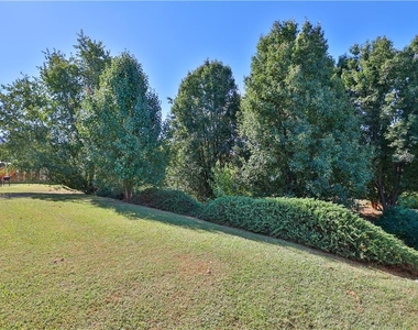 1240 Everwood Drive - Photo Thumbnail 27