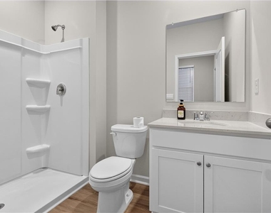 129 King Village - Photo Thumbnail 18