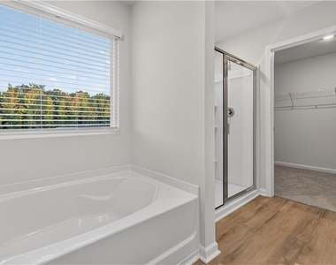 129 King Village - Photo Thumbnail 6