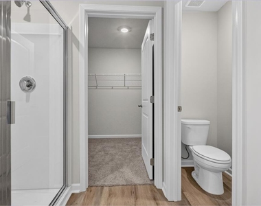 129 King Village - Photo Thumbnail 10