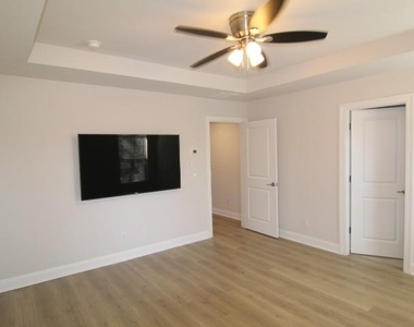 1329 Rosen Road - Photo Thumbnail 15