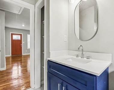 1614 Flintwood Drive Se - Photo Thumbnail 18