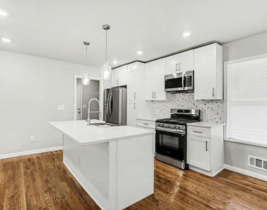 1614 Flintwood Drive Se - Photo Thumbnail 11