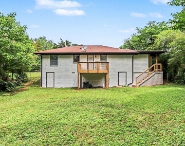 1614 Flintwood Drive Se - Photo Thumbnail 5