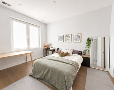 2217 W Madison Street - Photo Thumbnail 5