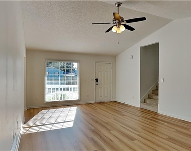 297 Graison Lane - Photo Thumbnail 2