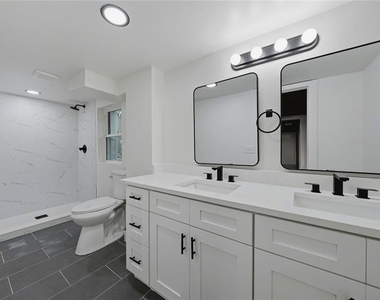 1242 Centra Villa Drive Sw - Photo Thumbnail 4