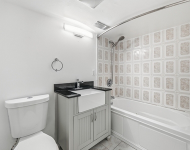 5455 N Lieb Avenue - Photo Thumbnail 17