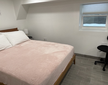 3116 N Damen Avenue - Photo Thumbnail 11