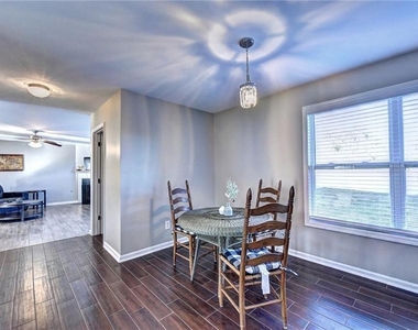 782 Kaitlyn Drive - Photo Thumbnail 14
